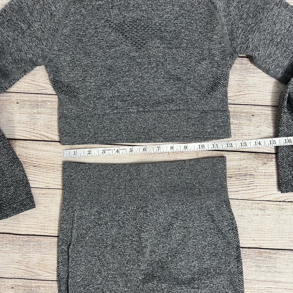 NEW‎ Women's Workout Set 2-Piece Gym Outfit | Crop Top + Leggings | Grey | Small - Picture 7 of 15